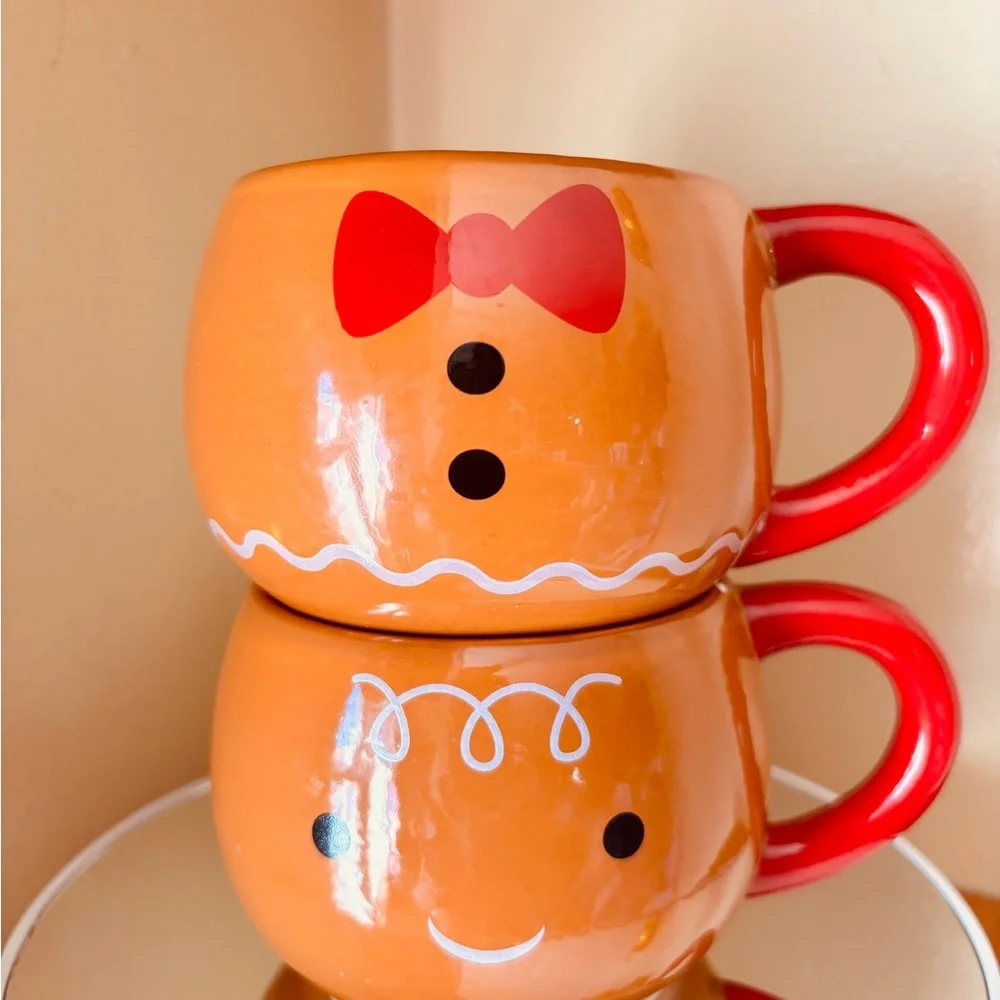 Gingerbread Couple Mug Set | Cute Holiday Coffee Cups | Christmas Kitchen Decor - Picture 3 of 7